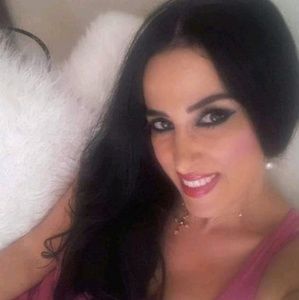 Meet your Posher, Heloisa